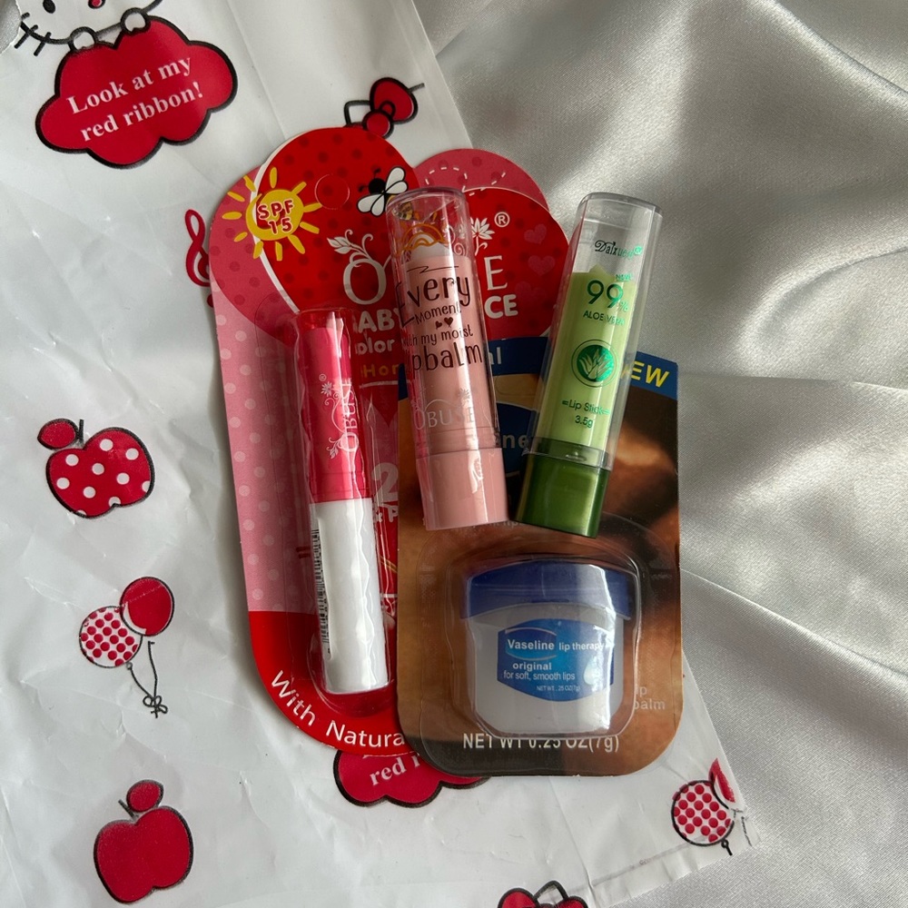 Lip Balm Bundle - Picture 4 of 10